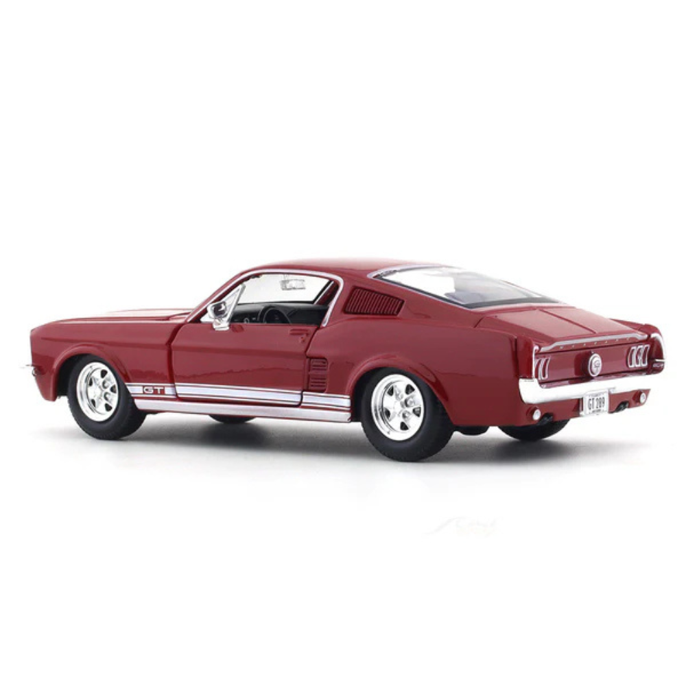 Maisto Original 1967 Ford Mustang GT Licensed Diecast Car | 1:24 Scale (14 Years till Grown Ups)
