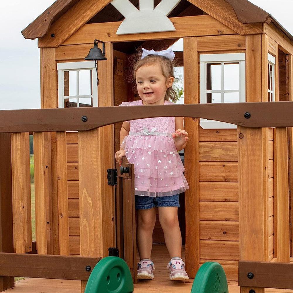 Echo Heights Playhouse (3-8 Years)