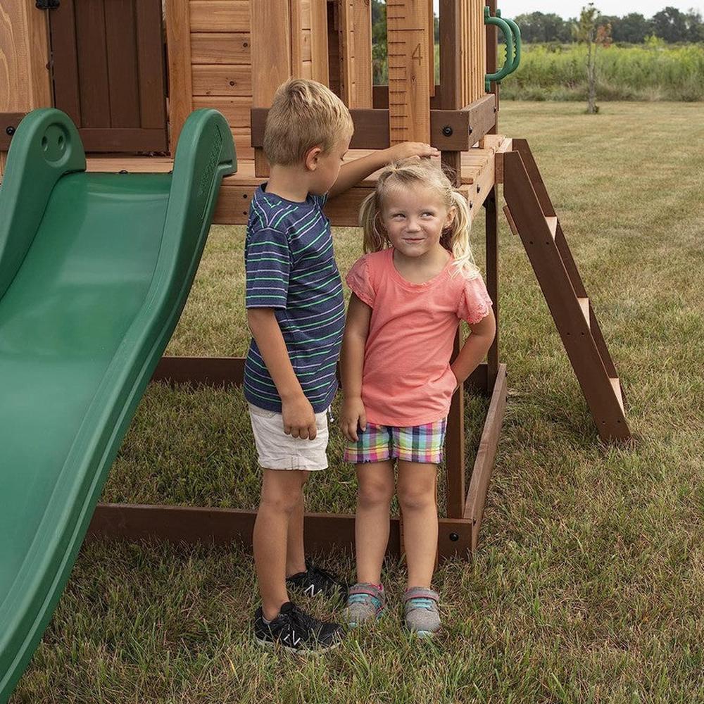 Echo Heights Playhouse (3-8 Years)
