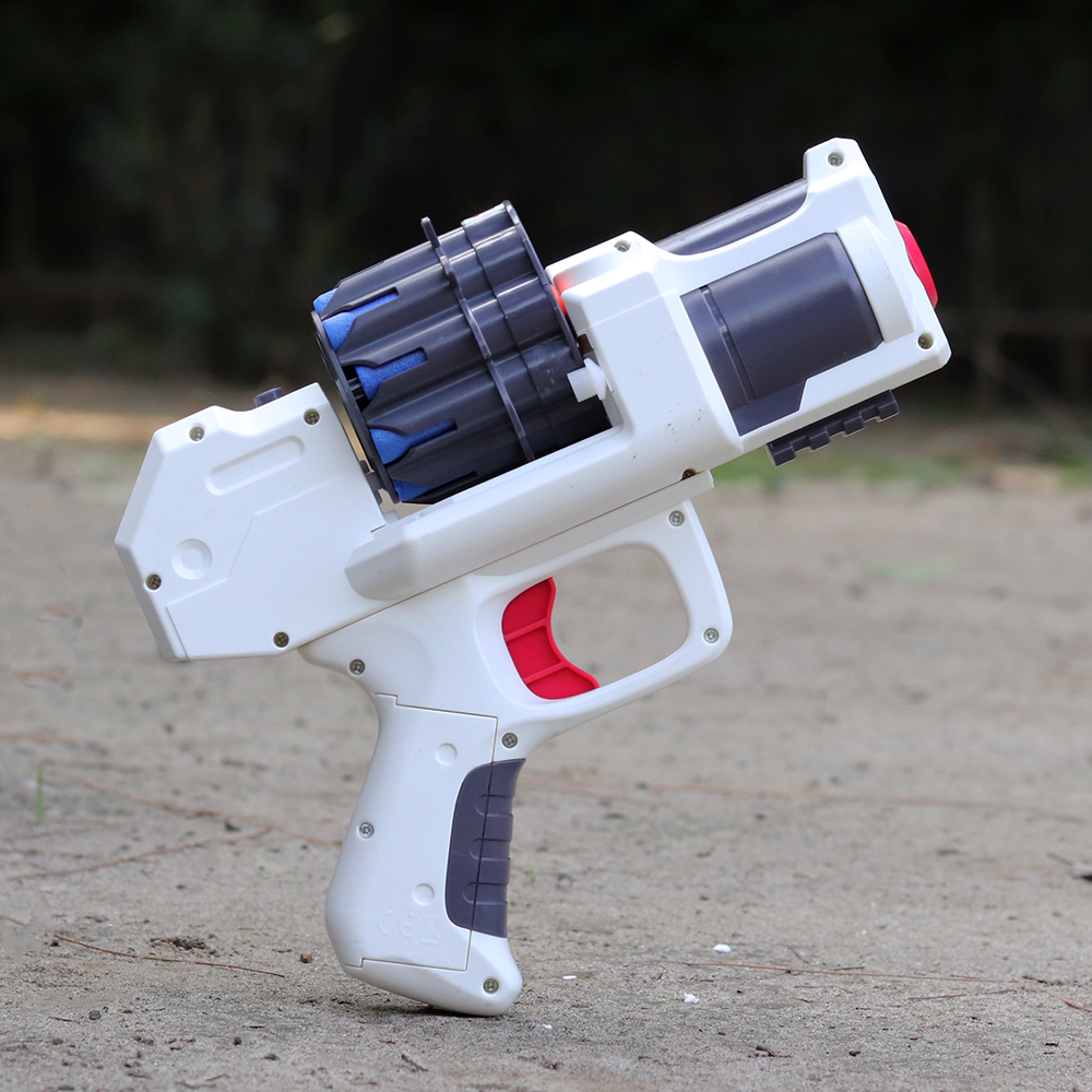 2 in 1 Lunar Range6-14r Remote Controlled Launching Blaster & Tank with Spray Effect (6-14 Years)