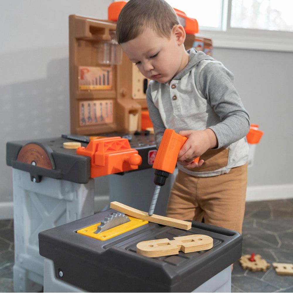 STEP2 Realistic Pro Play Workshop & Utility Bench Playset (3-8 Years)
