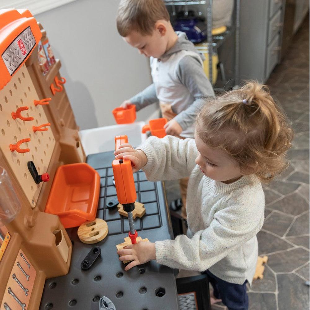 STEP2 Realistic Pro Play Workshop & Utility Bench Playset (3-8 Years)