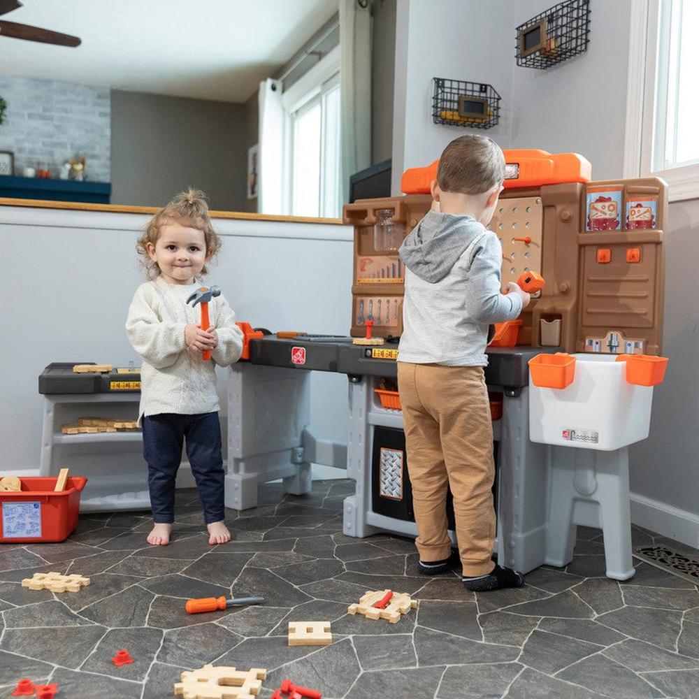 STEP2 Realistic Pro Play Workshop & Utility Bench Playset (3-8 Years)