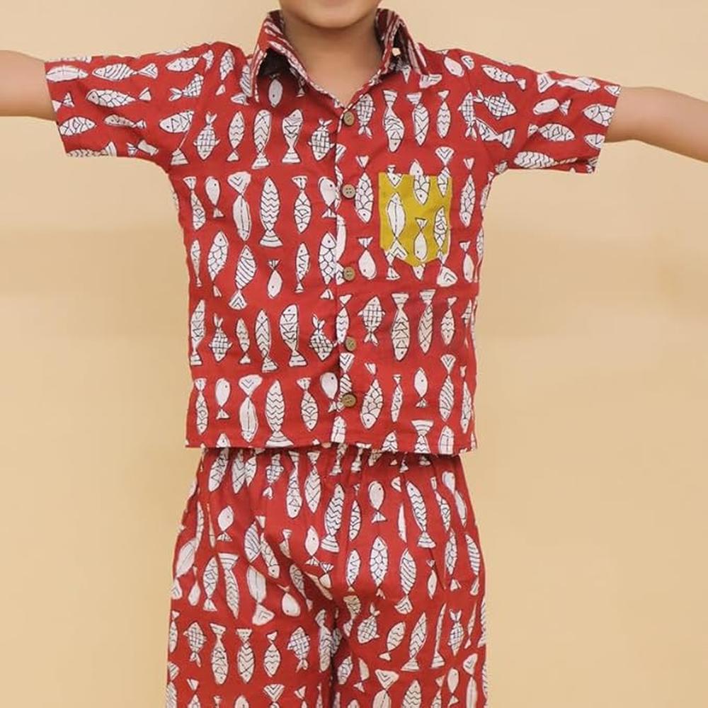 Little Ginnie Half Sleeve Shirt & Shorts for Kids | Maroon