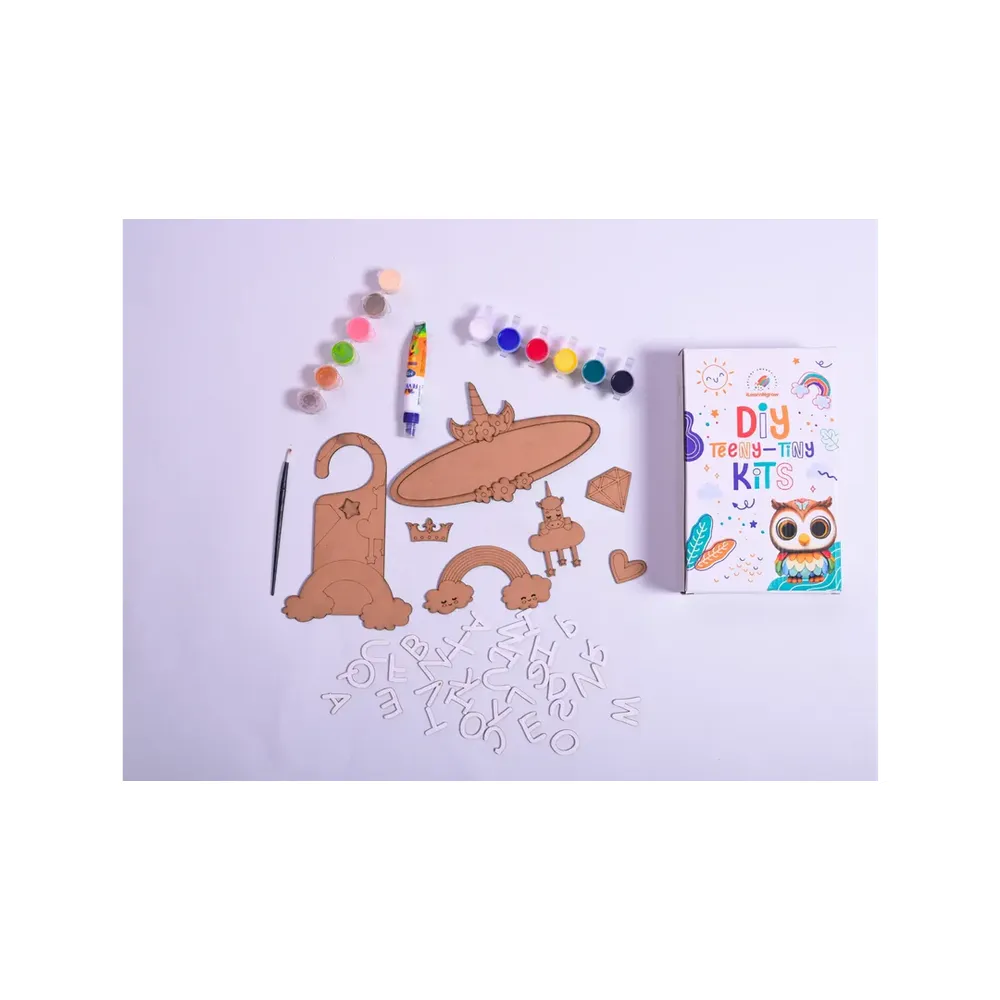 Ilearnngrow Teeny Tiny DIY Unicorn Name Plate Kit & Door Knob Craft Kit