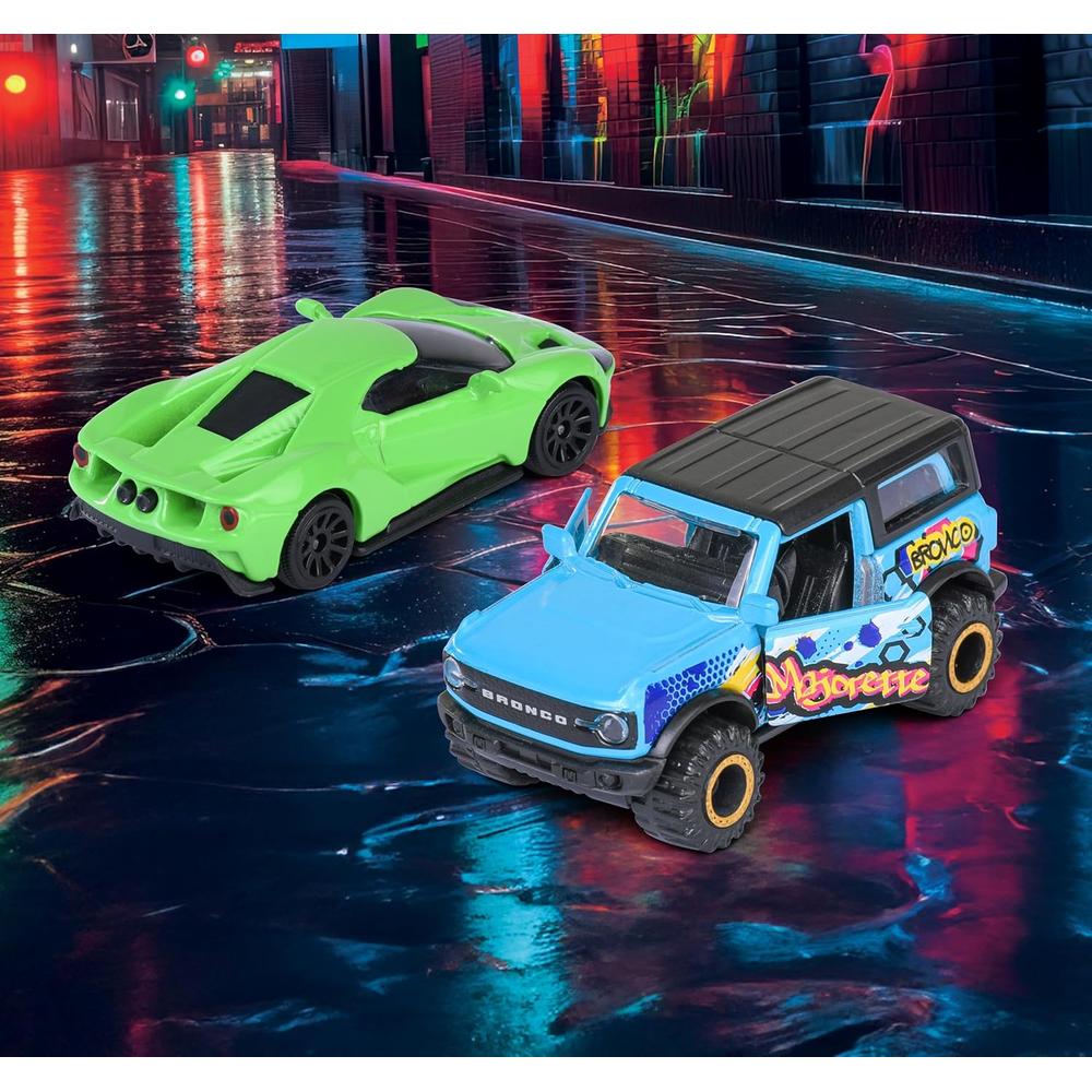 Original Licensed Majorette Graffiti 9+4 Gift Pack | 13 Licensed Metal Cars Set (9 Street + 4 Graffiti Style)
