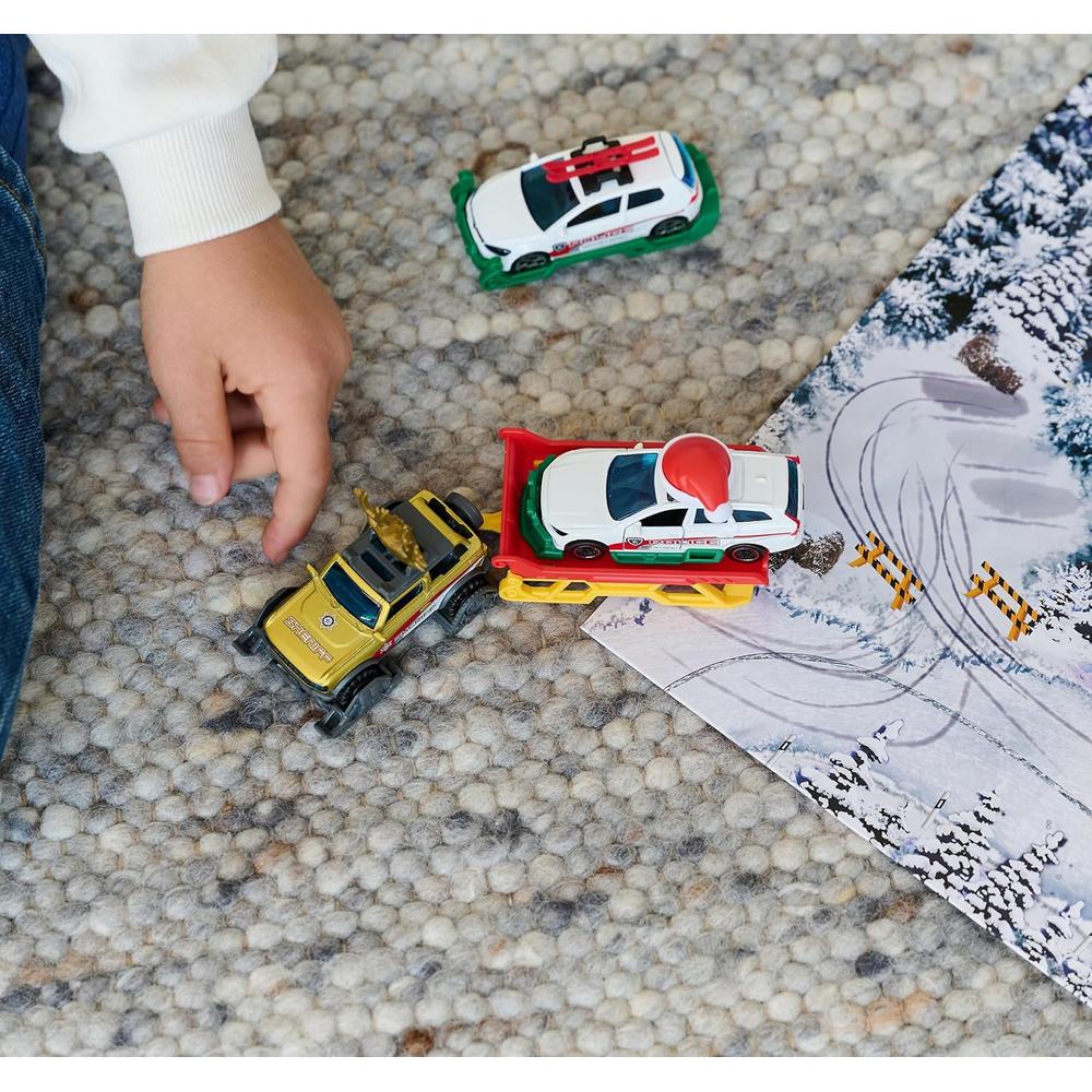 Majorette Car Advent Calendar 2025 - 24 Surprises, 8 Metal Vehicles & 16 Accessories