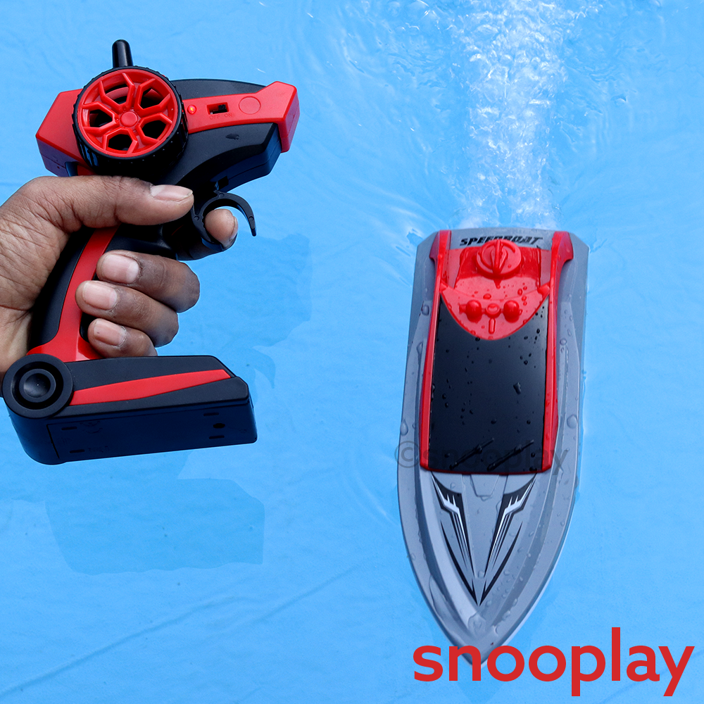 Remote Control Speed Boat with 5 Feet Pool - 2.4GHz High Speed Storm Breaker (6-10 Years)