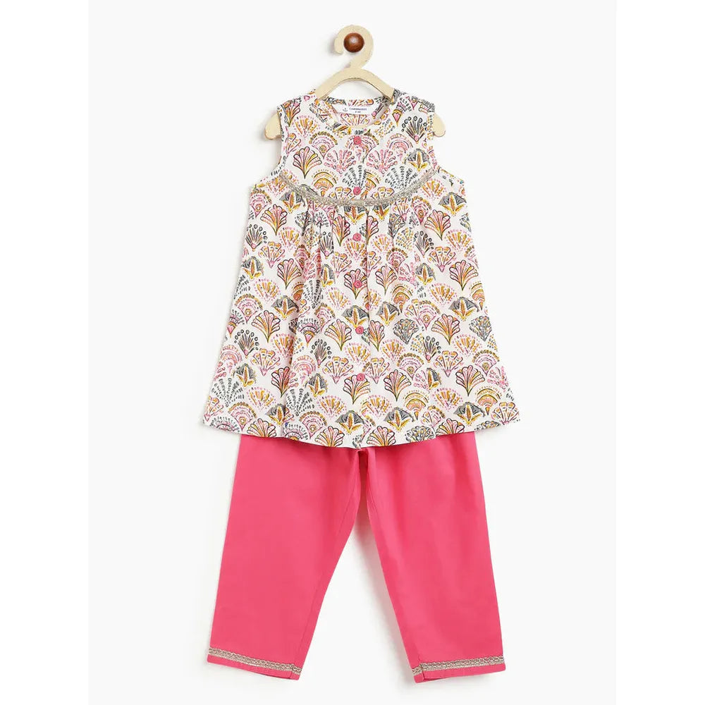 Campana Revathi Block Print Cotton Kurti Pants Set | White & Pink