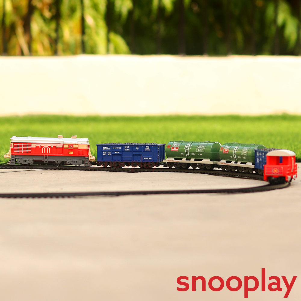 Cargo Toy Train Set (3-6 Years) | Assorted Colors