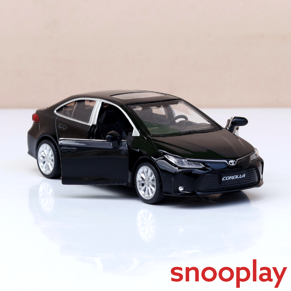 Metal Speed Zone Original Toyota Corolla Hybrid Licensed Diecast Car with Openable Doors | 1:26~1:38 Scale (14 Years till Grown Ups)