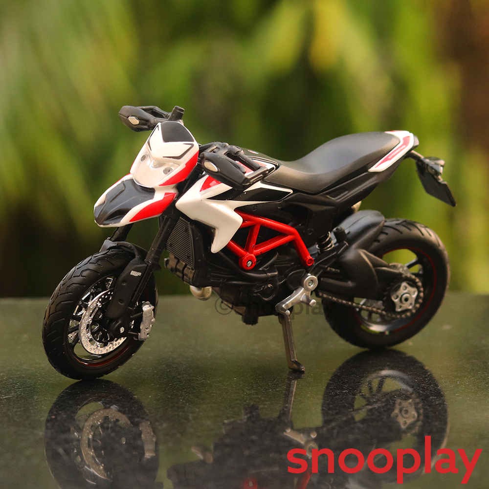 Maisto Ducati Hypermotard SP Diecast Bike Scale Model (1:18 Scale)