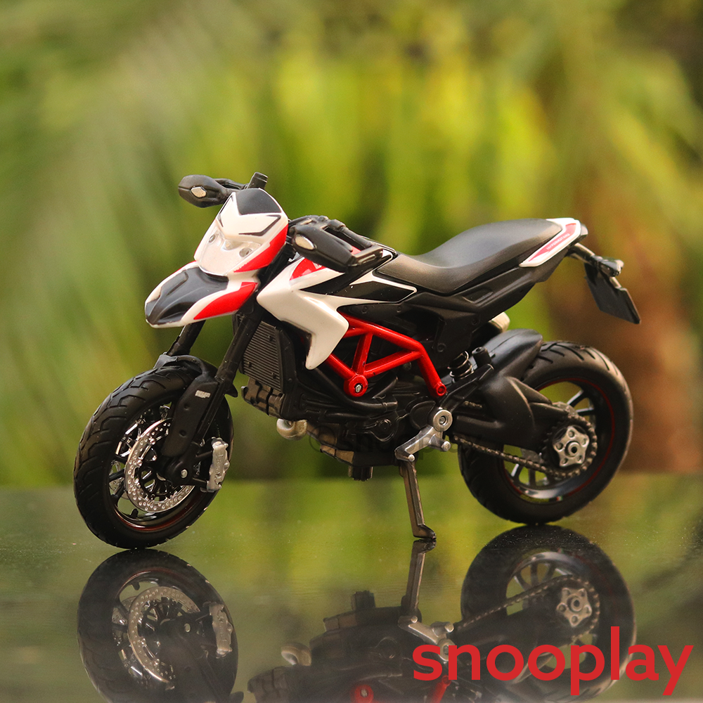Maisto Ducati Hypermotard SP Diecast Bike Scale Model (1:18 Scale)