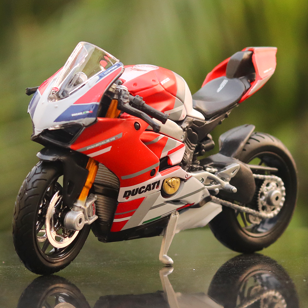 Ducati Panigale V4 S Corse Diecast Bike Scale Model (1:18 Scale)