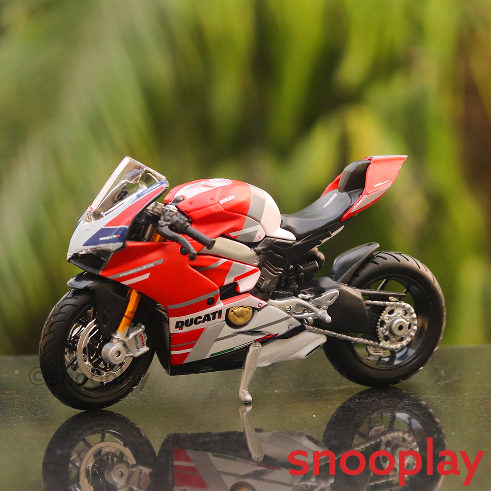 Ducati Panigale V4 S Corse Diecast Bike Scale Model (1:18 Scale)