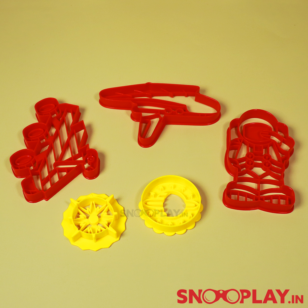 Space Jam Fun Dough Playset - Build Your Own Galaxy & Planets (3-8 Years)