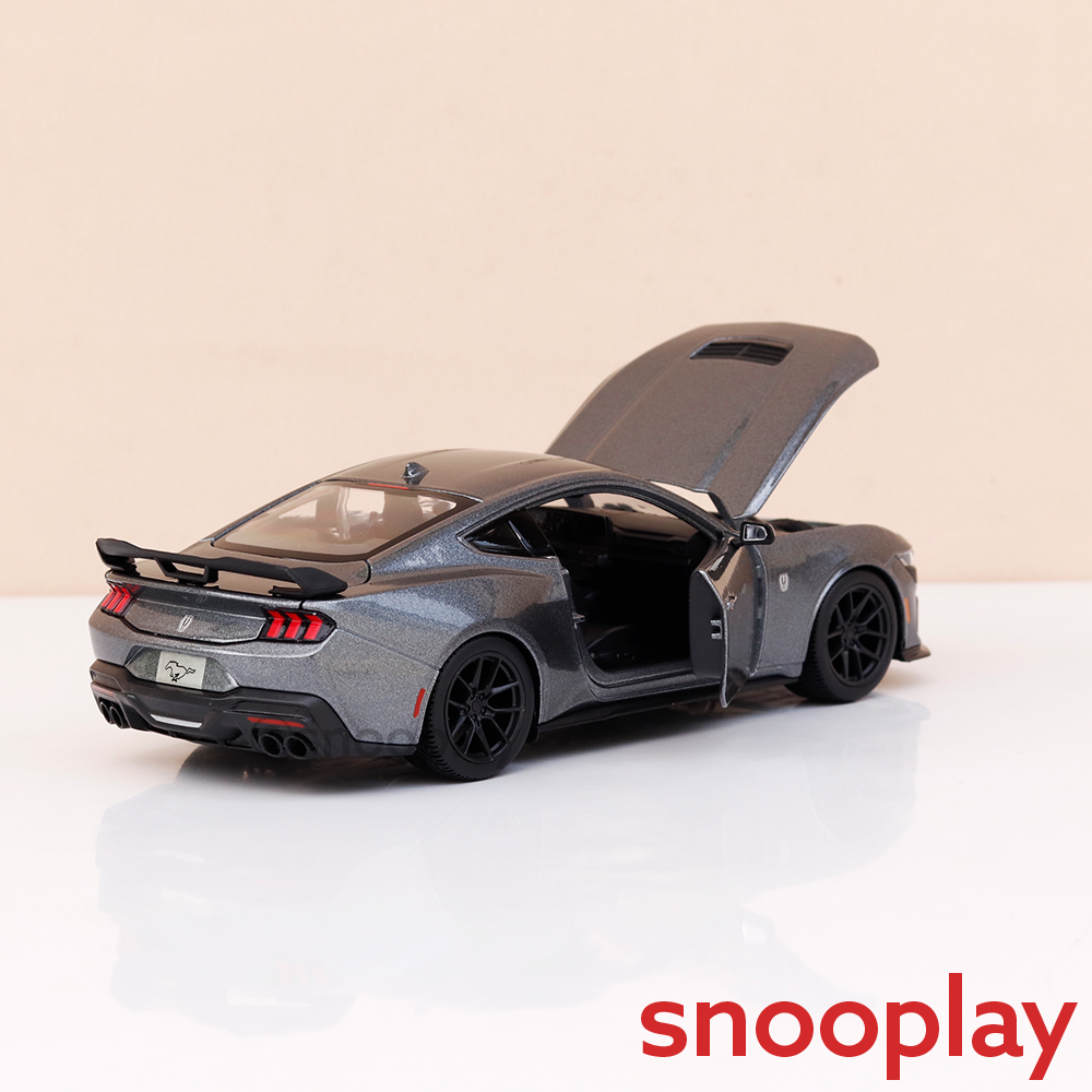 Maisto Original Licensed 2024 Ford Mustang Dark Horse Diecast Car | 1:24 Scale (14 Years till Grown Ups)