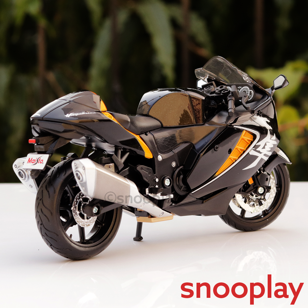 Maisto Licensed Diecast Suzuki Hayabusa 2022 Toy Bike (1:12 Scale)