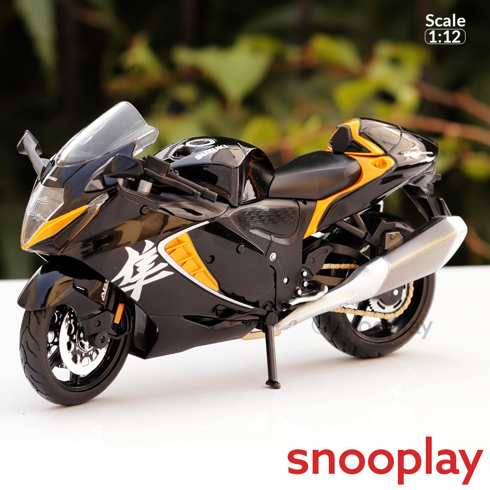 Maisto Licensed Diecast Suzuki Hayabusa 2022 Toy Bike (1:12 Scale)