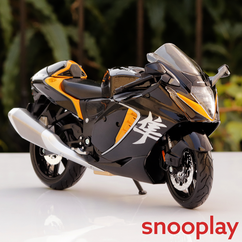 Maisto Licensed Diecast Suzuki Hayabusa 2022 Toy Bike (1:12 Scale)