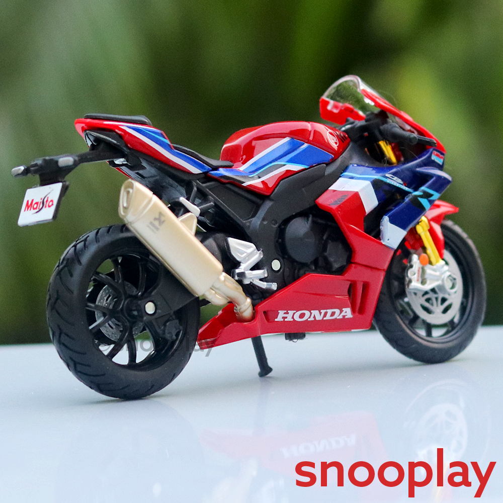 Maisto Original Licensed Honda CBR 1000R-R Fireblade SP Diecast Bike | 1:18 Scale (14 Years till Grown Ups)