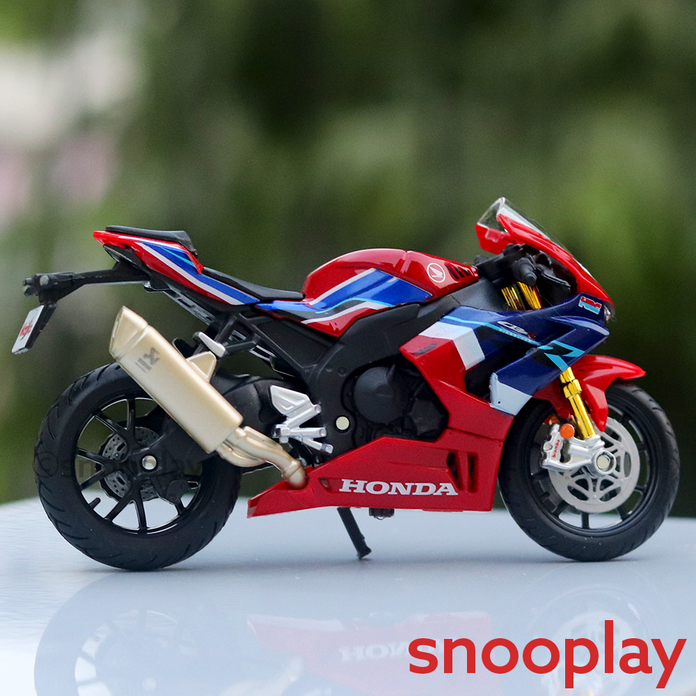 Maisto Original Licensed Honda CBR 1000R-R Fireblade SP Diecast Bike | 1:18 Scale (14 Years till Grown Ups)