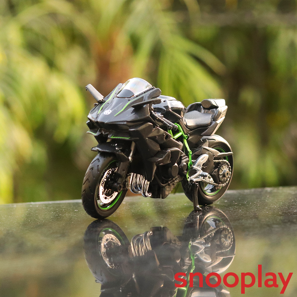 Maisto Kawasaki Ninja H2R Diecast Bike Scale Model (1:18 Scale)