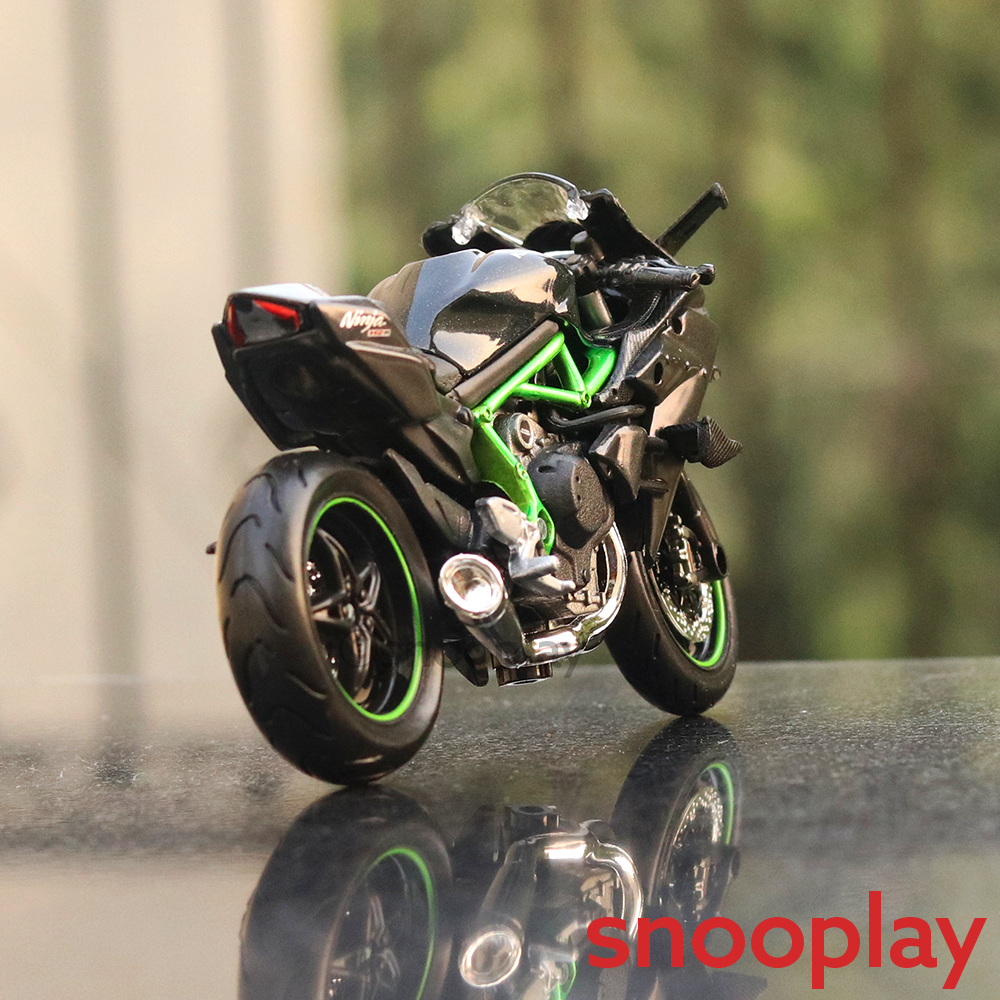 Maisto Kawasaki Ninja H2R Diecast Bike Scale Model (1:18 Scale)