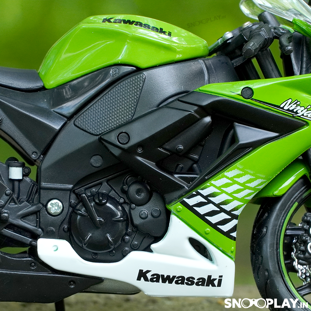 Maisto Original Licensed Kawasaki Ninja ZX 10R Diecast Bike | 1:12 Scale (14 Years till Grown Ups)