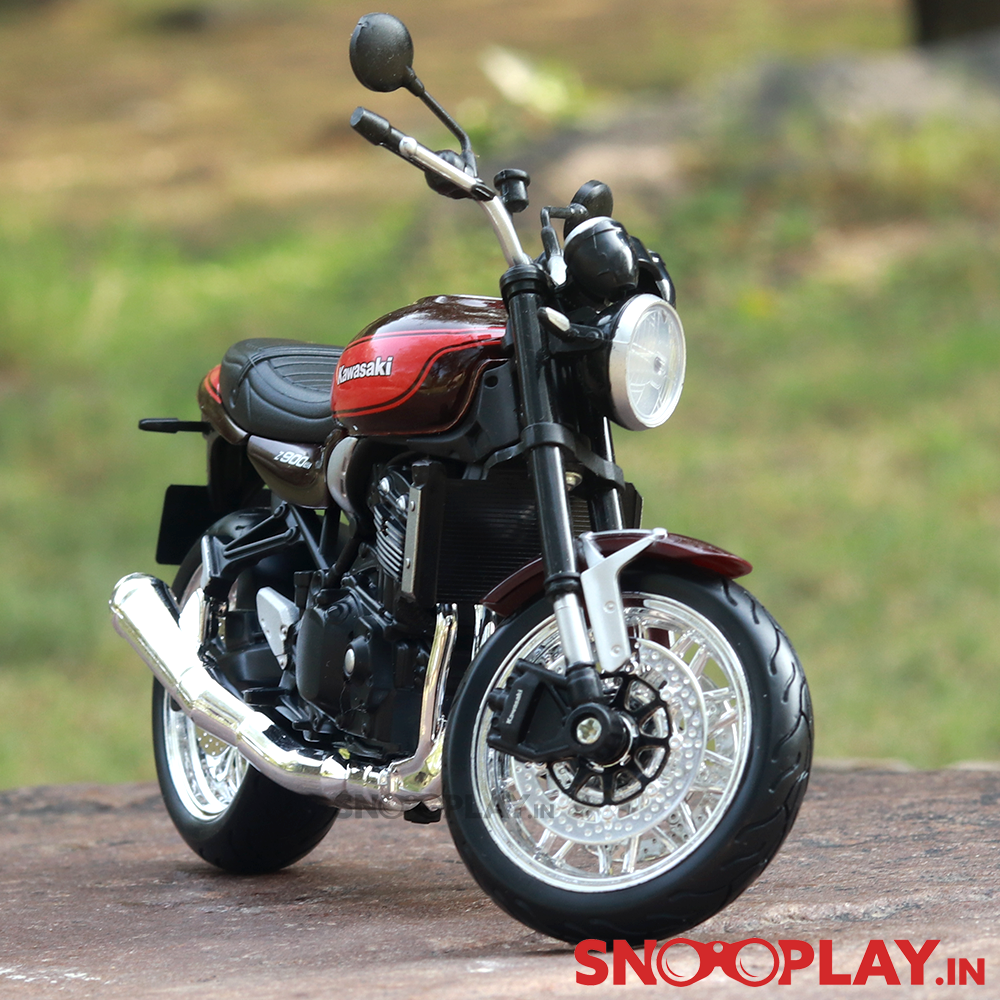 Original Licensed Kawasaki Z900RS Diecast Bike | 1:12 Scale (14 Years till Grown Ups)