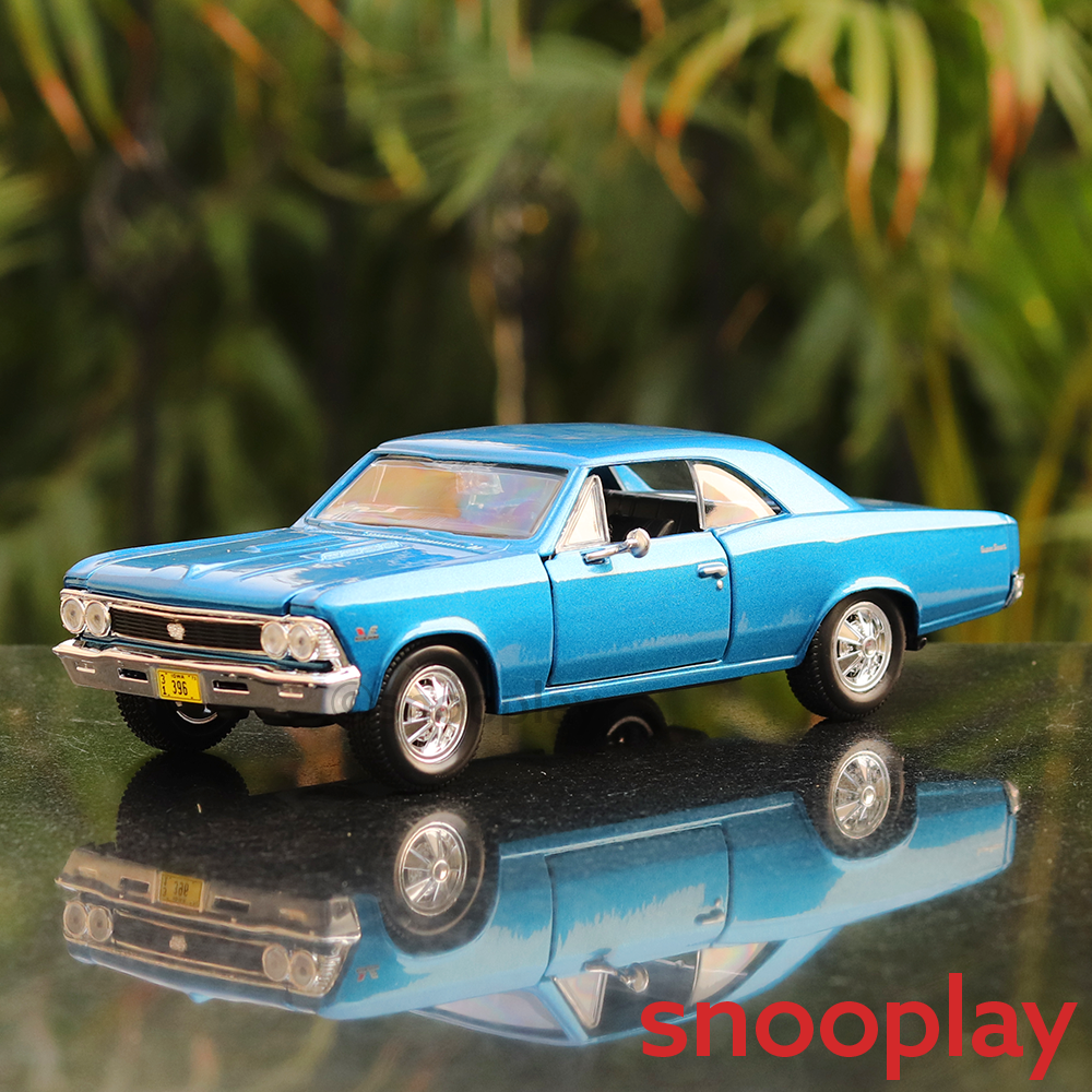 Maisto Licensed 1966 Chevrolet Chevelle SS 396 Diecast Car - 1:24 Scale Model | 14 Years till Grown Ups
