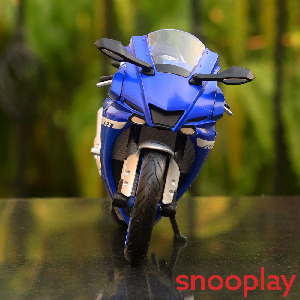 Maisto Original Licensed Yamaha YZF R1 Diecast Bike | 1:12 Scale (14 Years till Grown Ups)