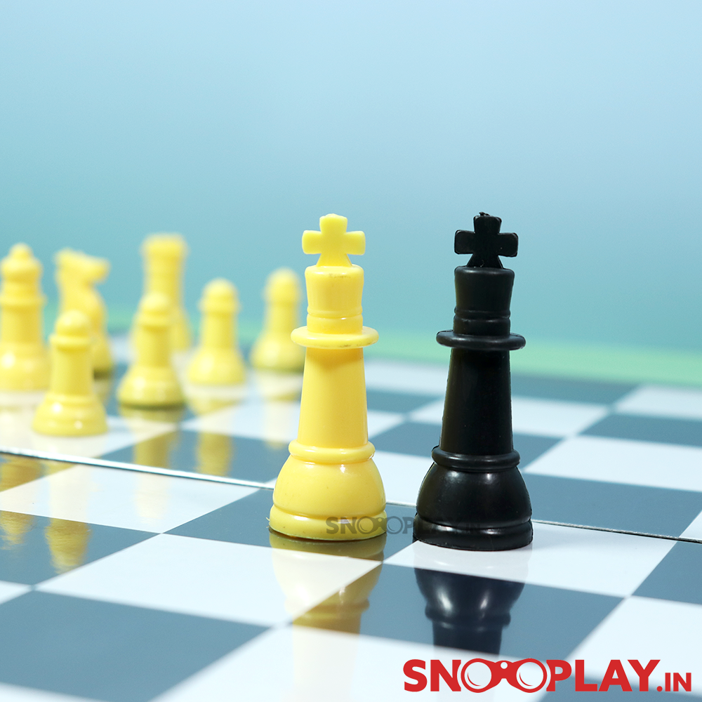 Ekta Magnetic Chess Board Game (6 Years till Grown Ups)