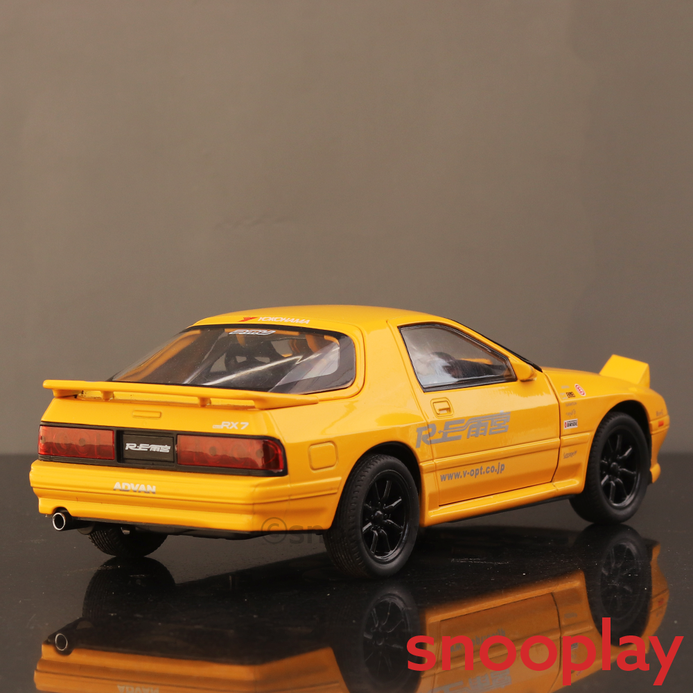 Resembling Mazda Diecast Pullback Car with Light and Sound | 1:24 Scale (3 Years till Grown Ups)