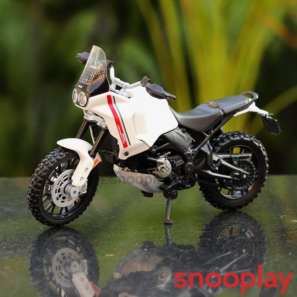 Maisto Original Licensed Ducati DesertX Diecast Bike | 1:18 Scale (14 Years till Grown Ups)