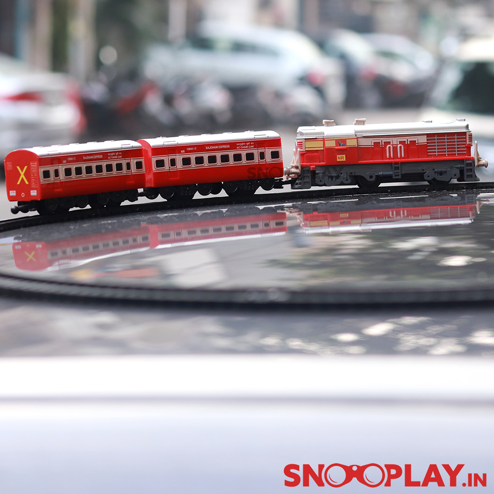 Mini Passenger Indian Train Trackset (3-6 Years) | Assorted Colors