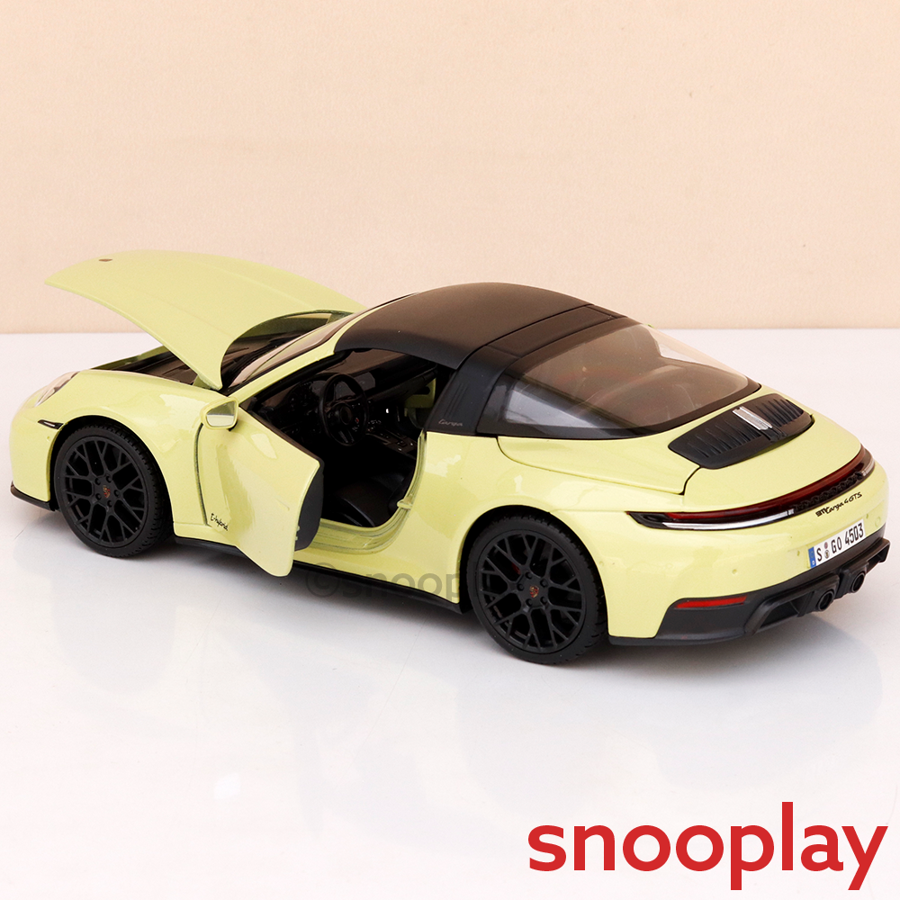 Maisto Original Porsche 911 Targa 4 GTS (992.2) Licensed Diecast Car | 1:18 Scale (14 Years till Grown Ups)