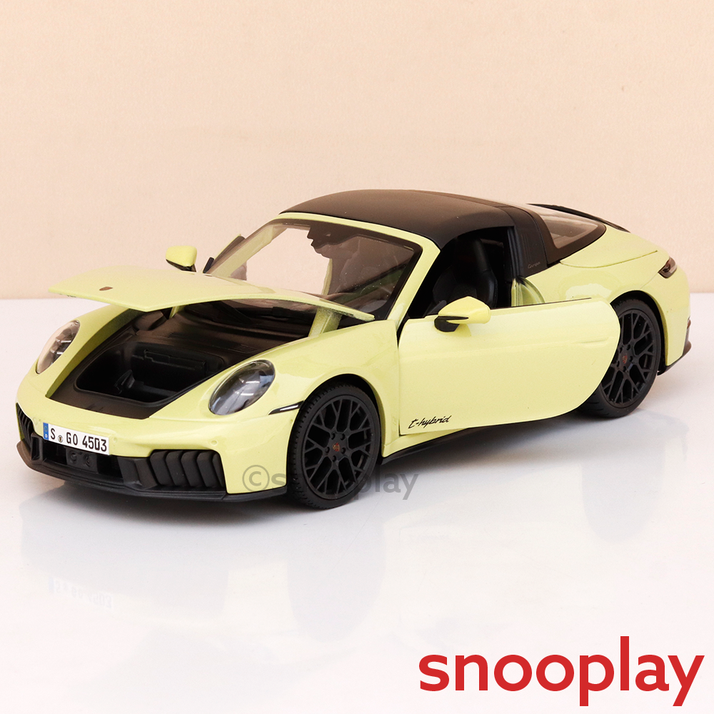 Maisto Original Porsche 911 Targa 4 GTS (992.2) Licensed Diecast Car | 1:18 Scale (14 Years till Grown Ups)