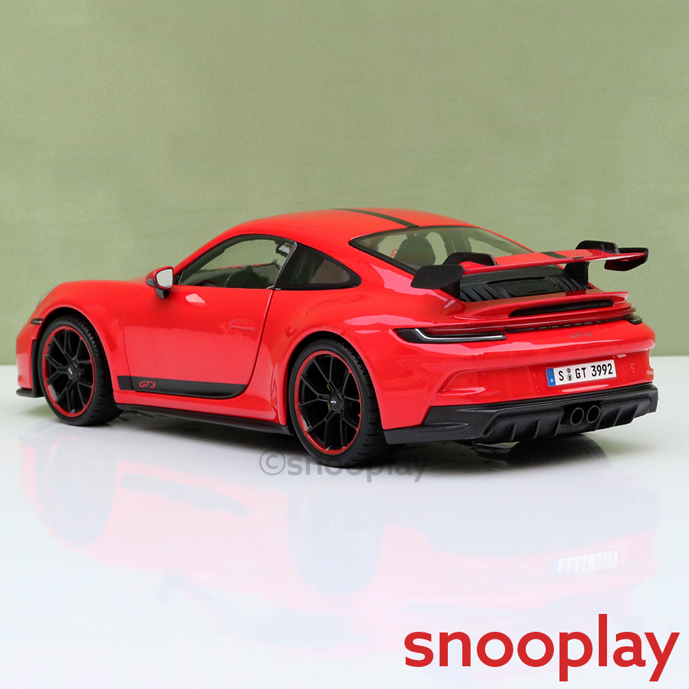 Maisto Original Porsche 911 GT3 Licensed Diecast Car | 1:18 Scale (14 Years till Grown Ups)