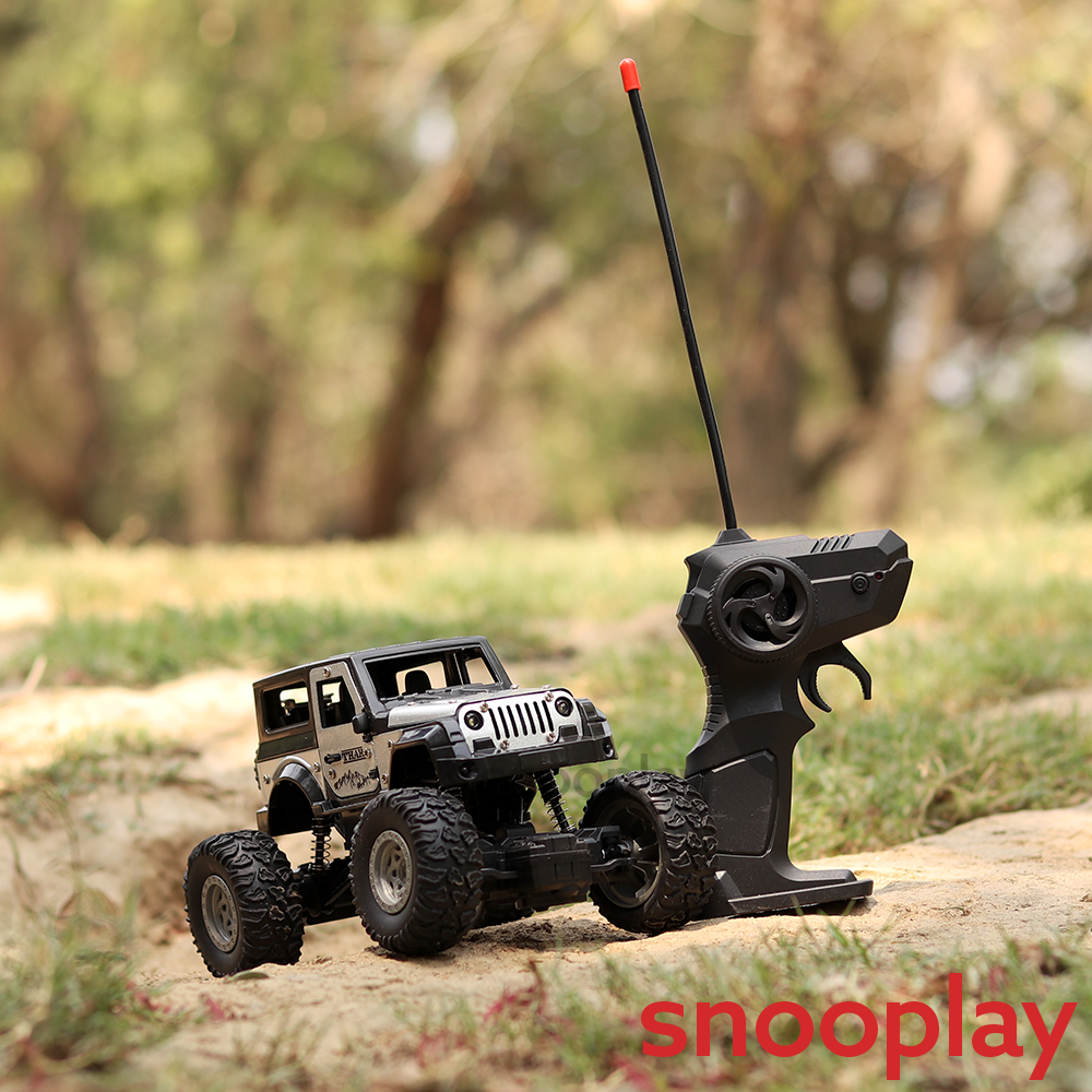 Remote Control Rock Explorer Resembling Thar with Light & Smoke Effect | 1:18 Scale (Assorted Colours)