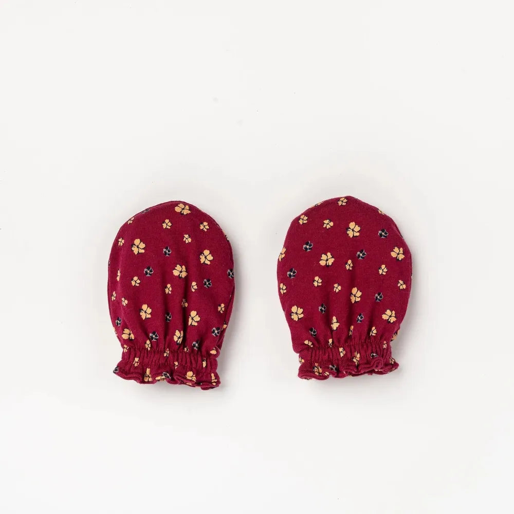 Beelittle Frog & Friends Cotton Cap, Mittens and Booties (0-6 Months)